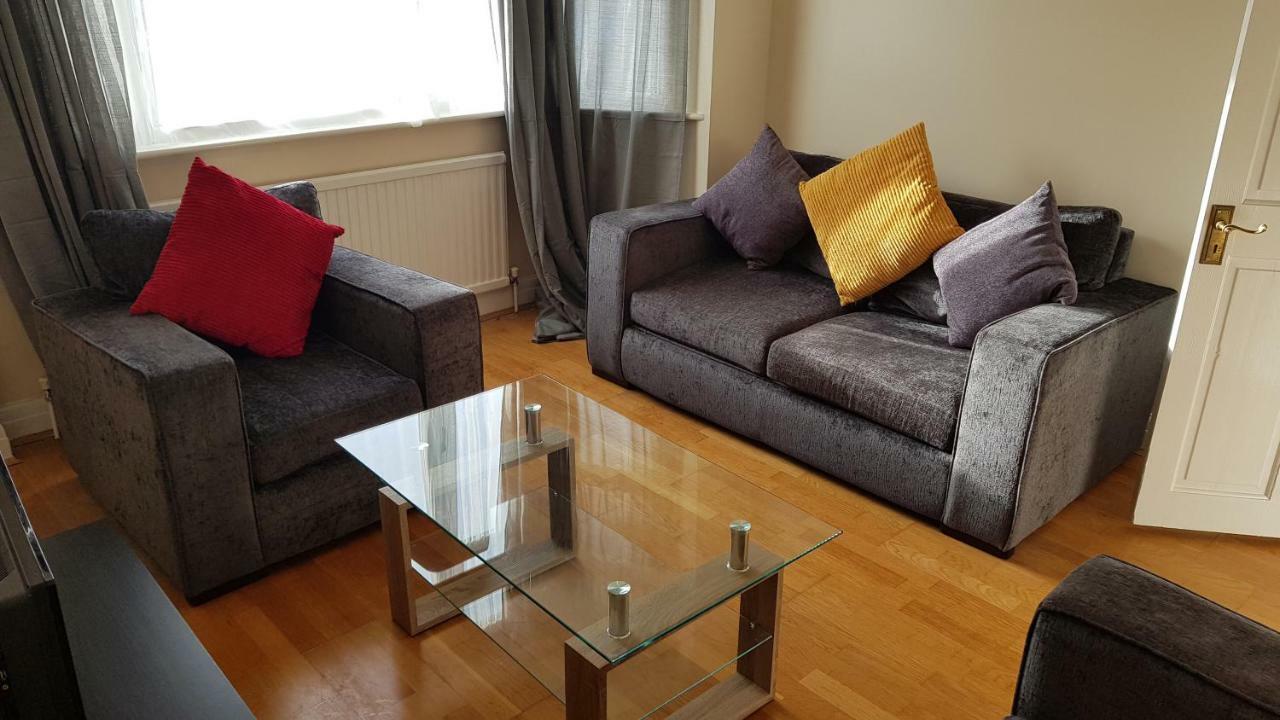 Elegant And Spacious 2 Bedroom Barnet Esterno foto