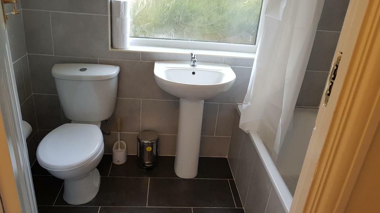 Elegant And Spacious 2 Bedroom Barnet Esterno foto