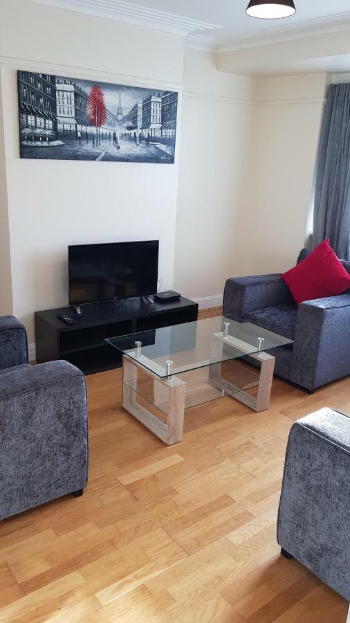 Elegant And Spacious 2 Bedroom Barnet Esterno foto